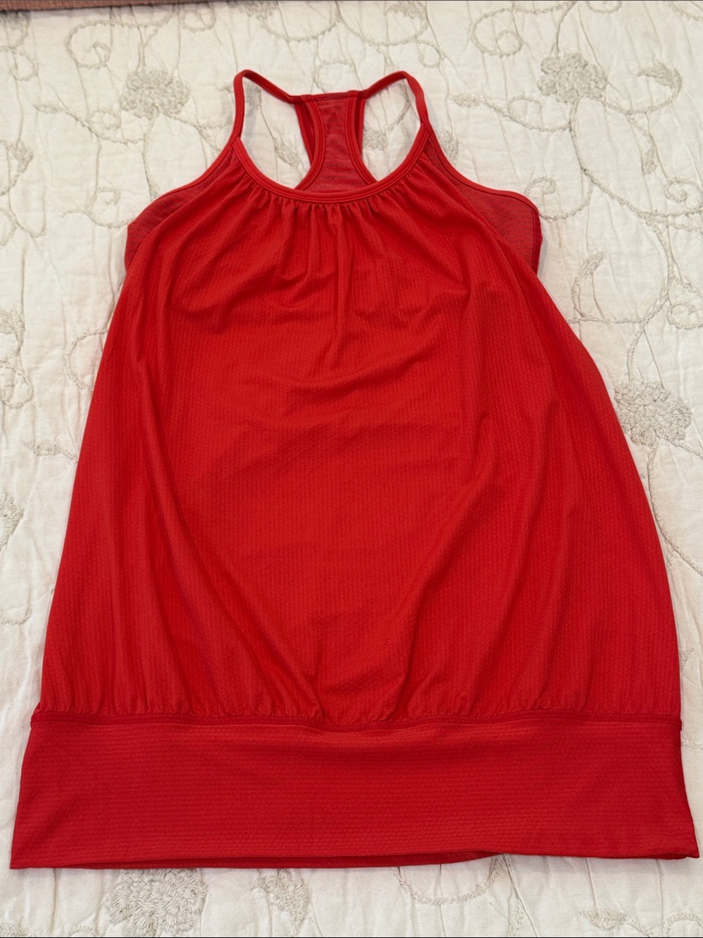 lululemon athletica size 8 sport Tank Top with Striped Straps built in bra